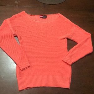 Women’s coral top